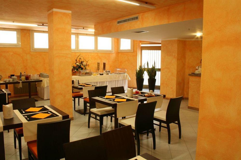 Park Hotel Residence Orbetello Restaurante foto